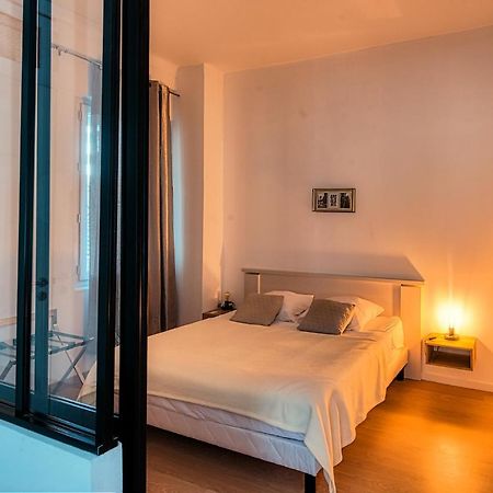 Suite Stalingrad Nizza Exterior foto