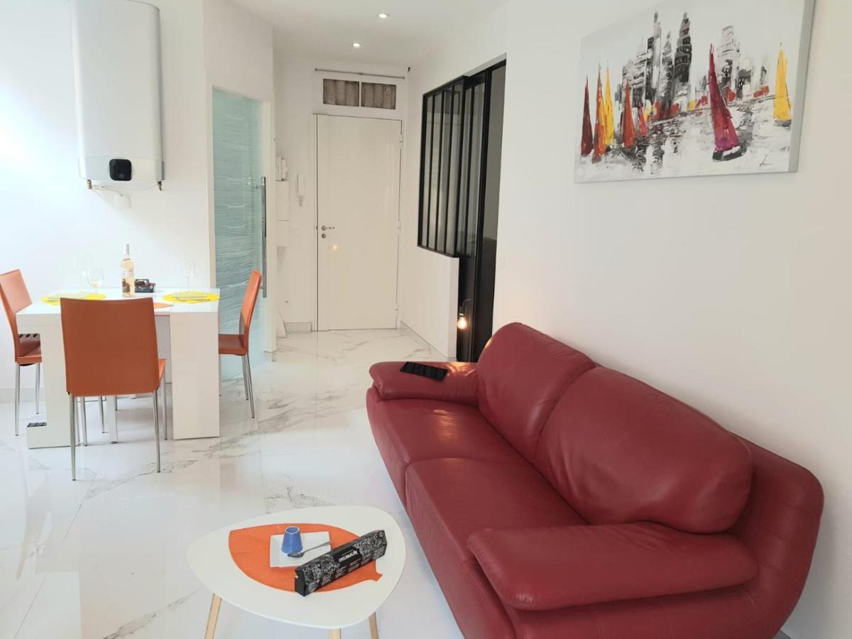 Suite Stalingrad Nizza Exterior foto