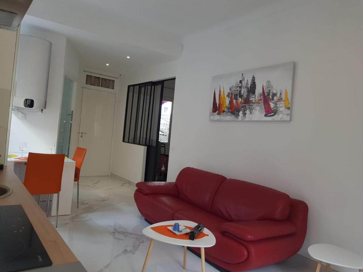 Suite Stalingrad Nizza Exterior foto