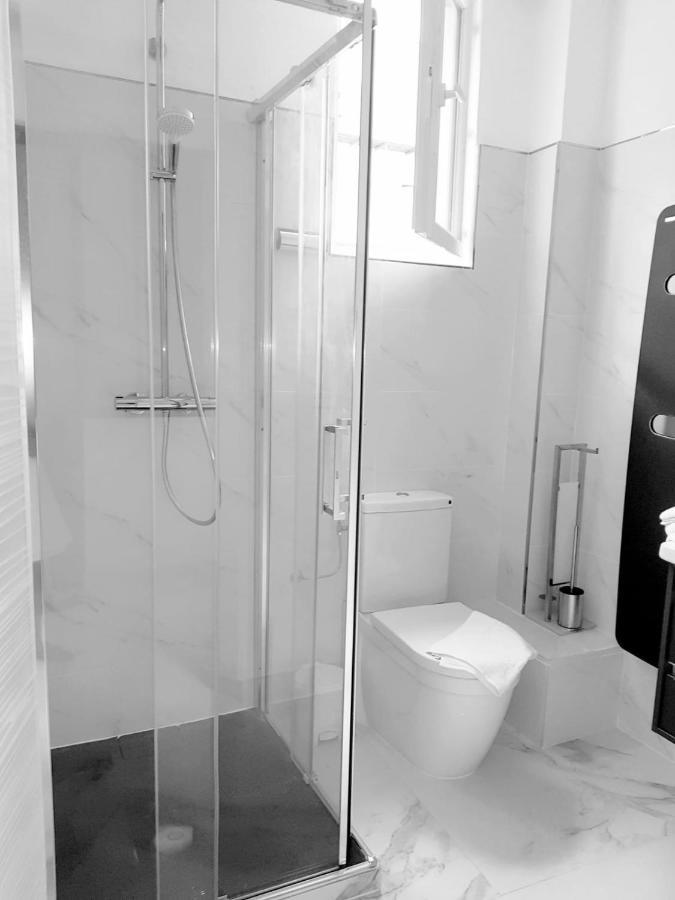 Suite Stalingrad Nizza Exterior foto