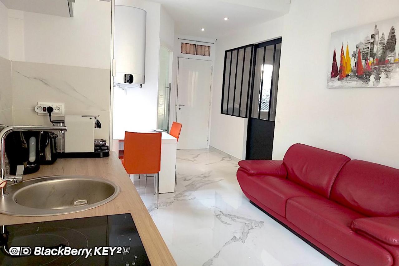 Suite Stalingrad Nizza Exterior foto