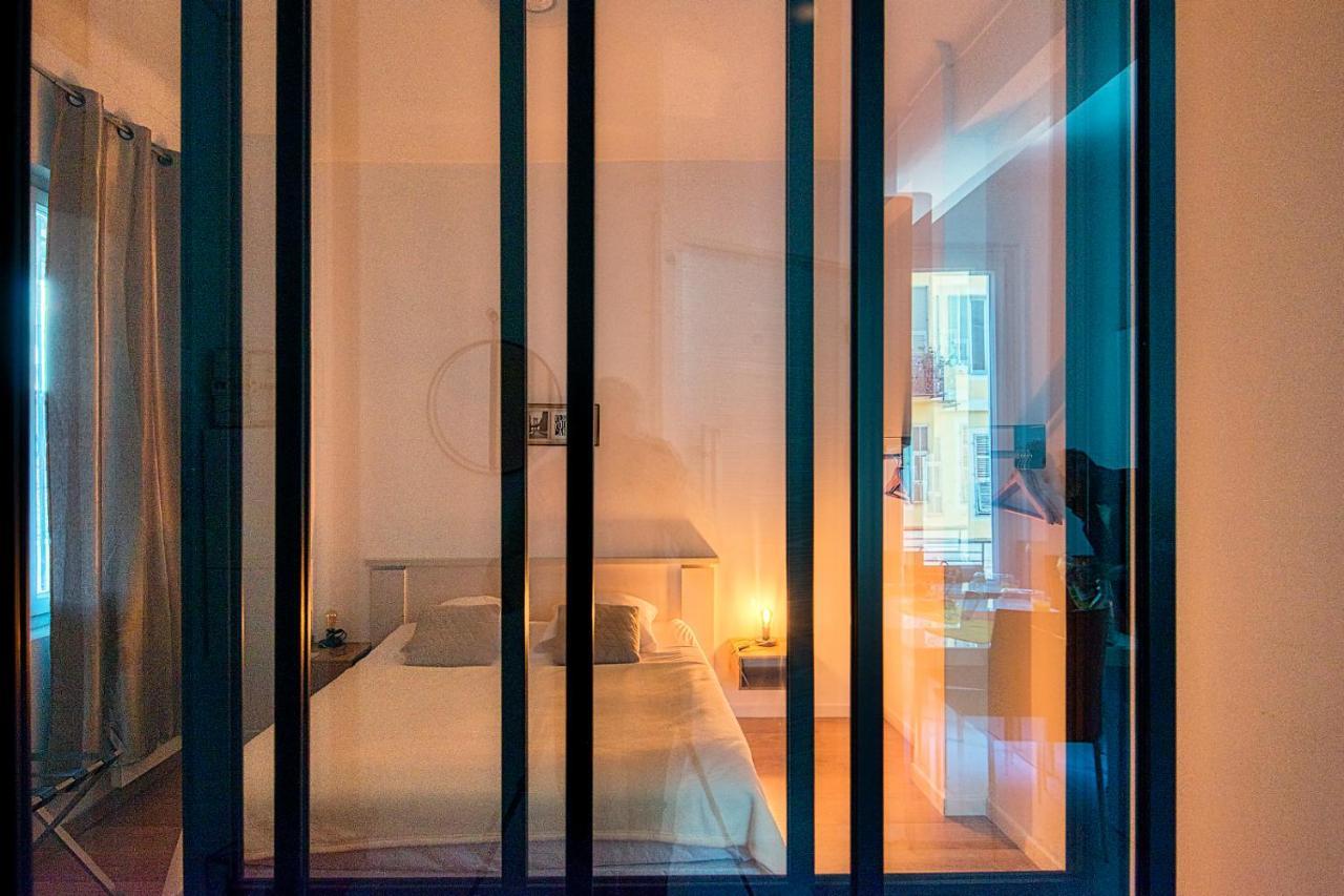 Suite Stalingrad Nizza Exterior foto
