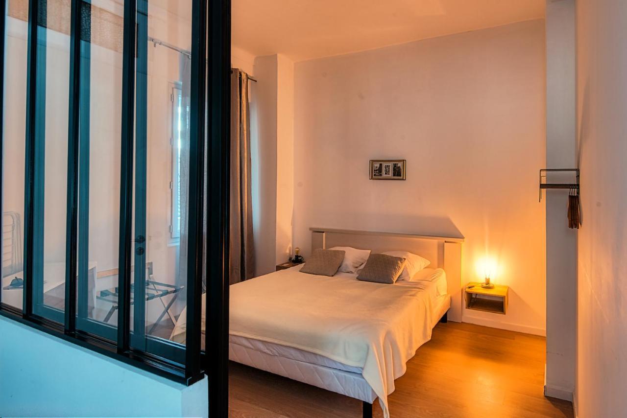 Suite Stalingrad Nizza Exterior foto