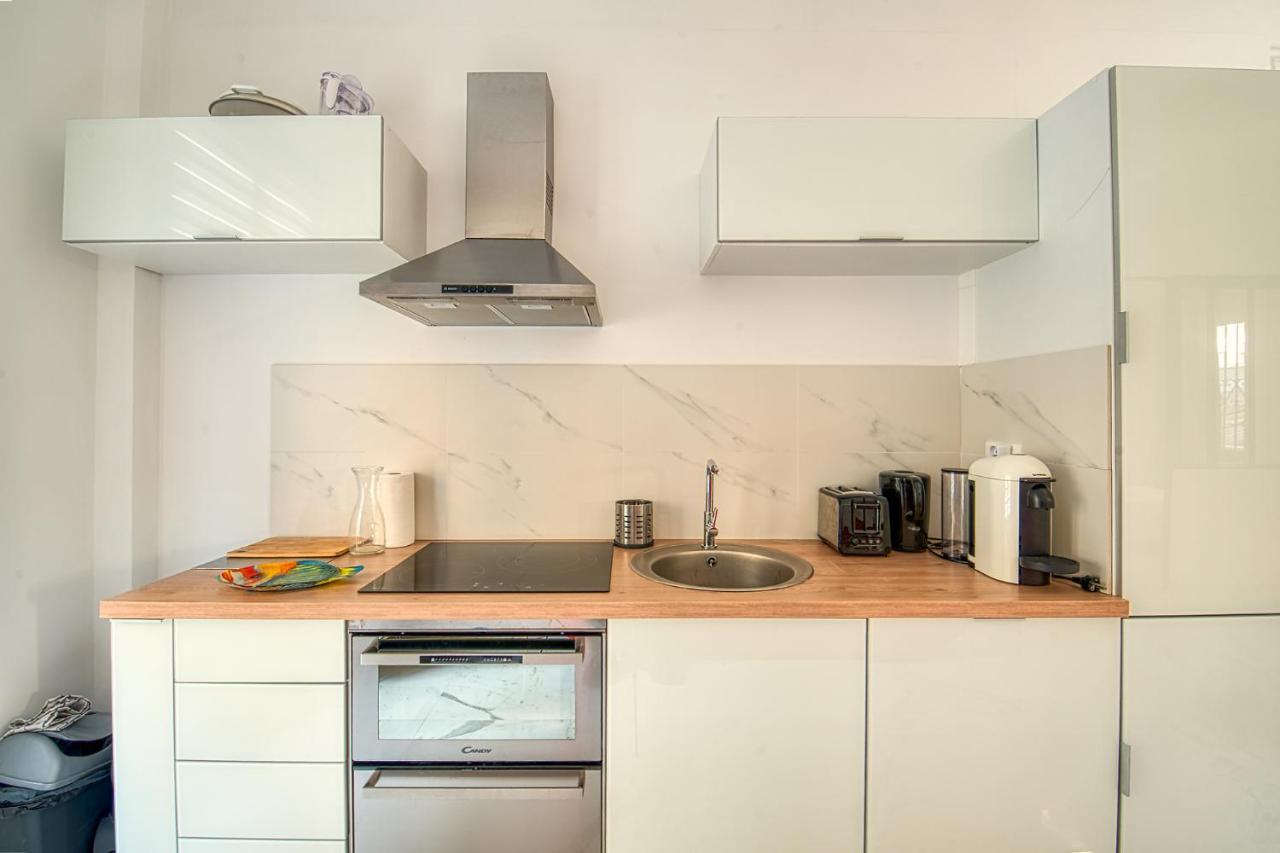 Suite Stalingrad Nizza Exterior foto